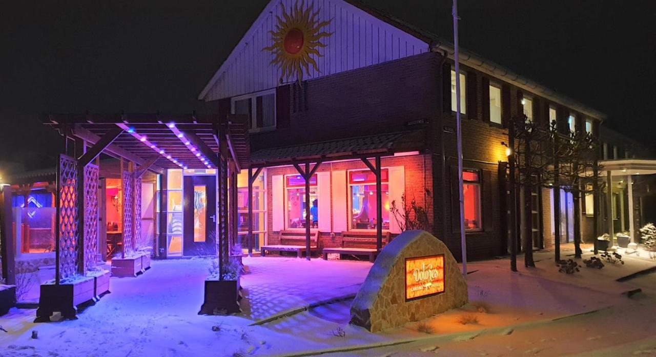 Hotel Dolores Ameland Nes  Eksteriør billede